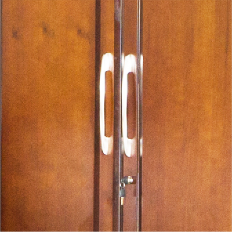 BRILLIANT 3 DOOR WARDROBE