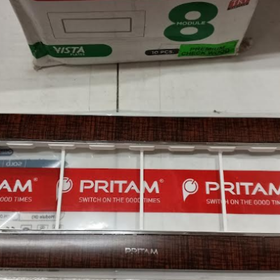 VISTA PLATE 8MODULE WOOD CHECK (PRITAM)